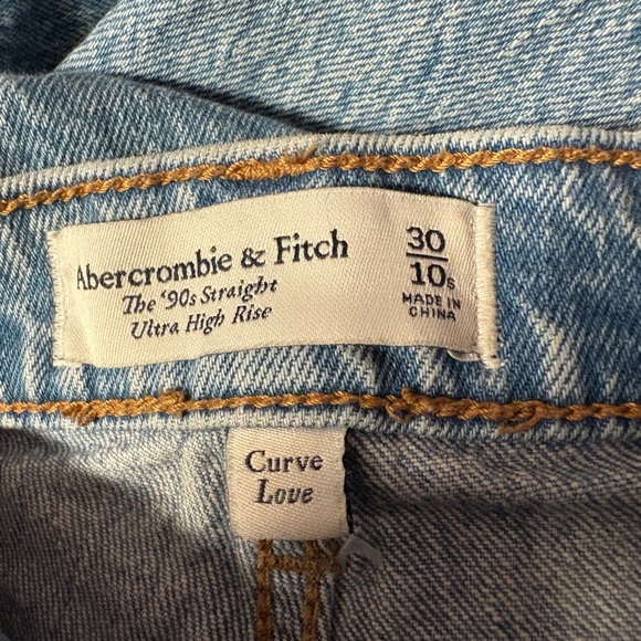 Abercrombie & Fitch Curve Love The 90s Straight Ultra High Rise 30 / 10s - Picture 6 of 6